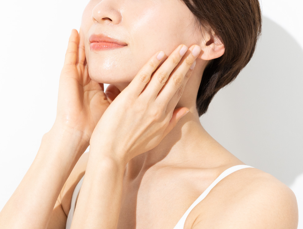 抗がん剤治療中の乾燥・敏感肌に5種ヒト型セラミド新配合