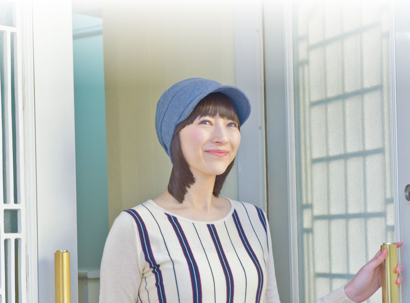 外出用にぴったりのオーガニックコットン100%のキャスケットと髪付き帽子のセット
